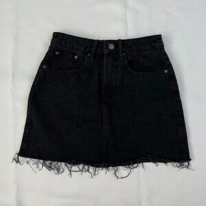 Zara Women's Black Denim Mini Skirt - Size XS